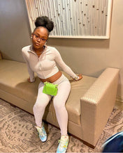 Load image into Gallery viewer, Lucky Label Crop Top Pants Set (Gray)